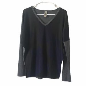 Go Couture Soft Sweater made in USA size small